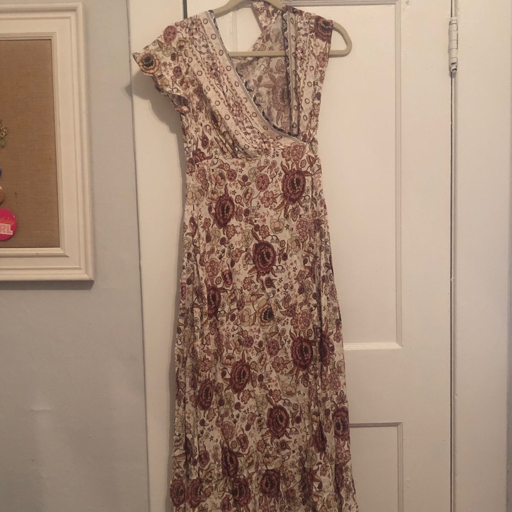 Maxi floral dress